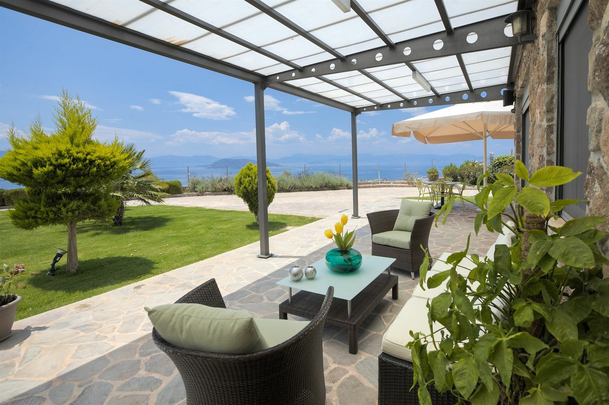 Marini Luxury Apartments&Suites Aegina Extérieur photo